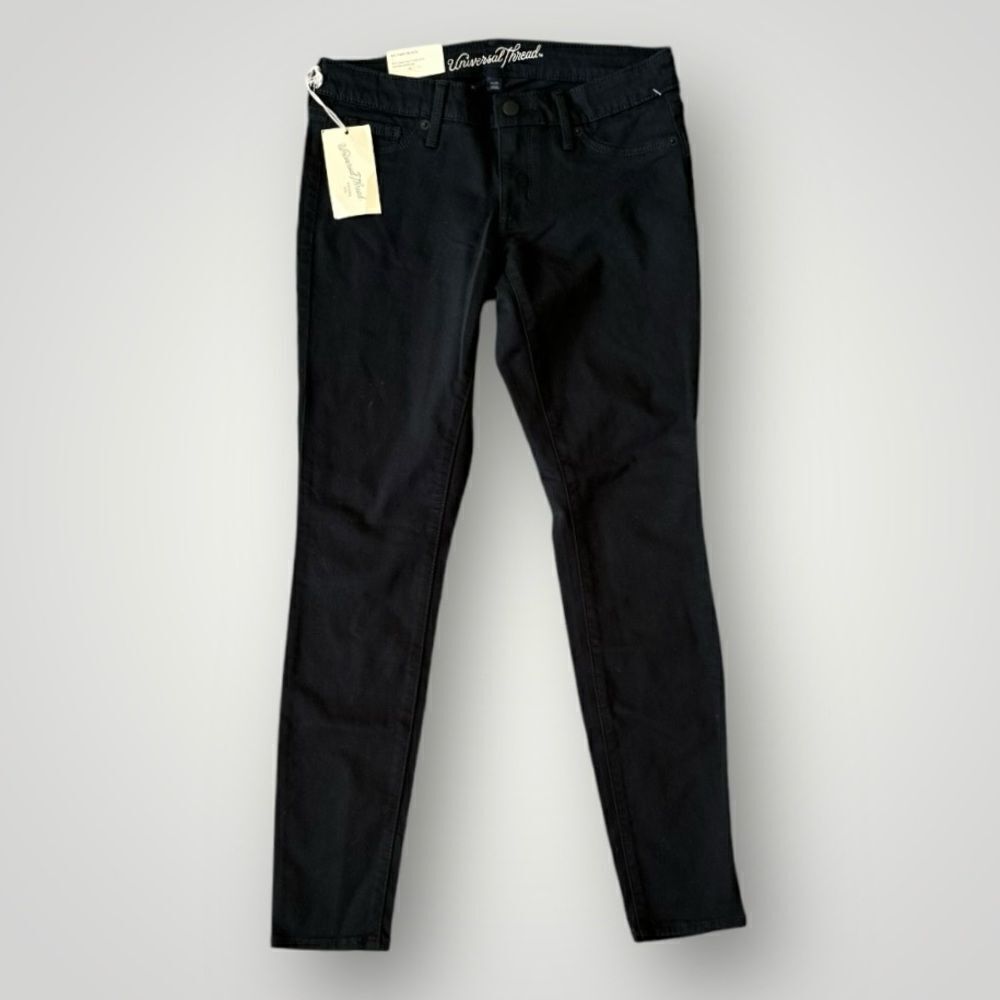 5 for $45  NWT Universal Thread Jeand Skinny Women Size 2/26 Black